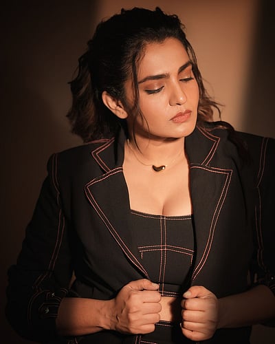 மயக்கம் என்ன? பார்வதி திருவோத்து!